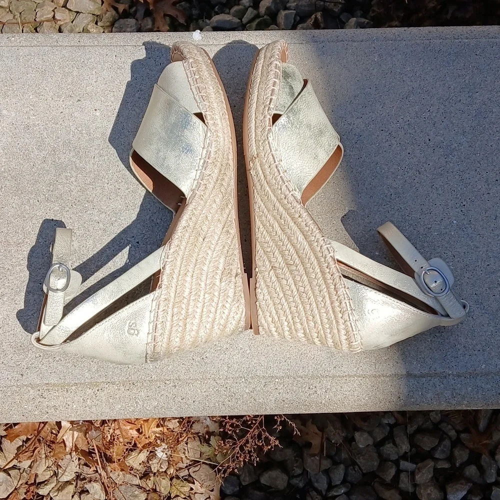 GENTLE SOULS - KENNETH COLE LEATHER Espadrille Wedge Sandal size 9